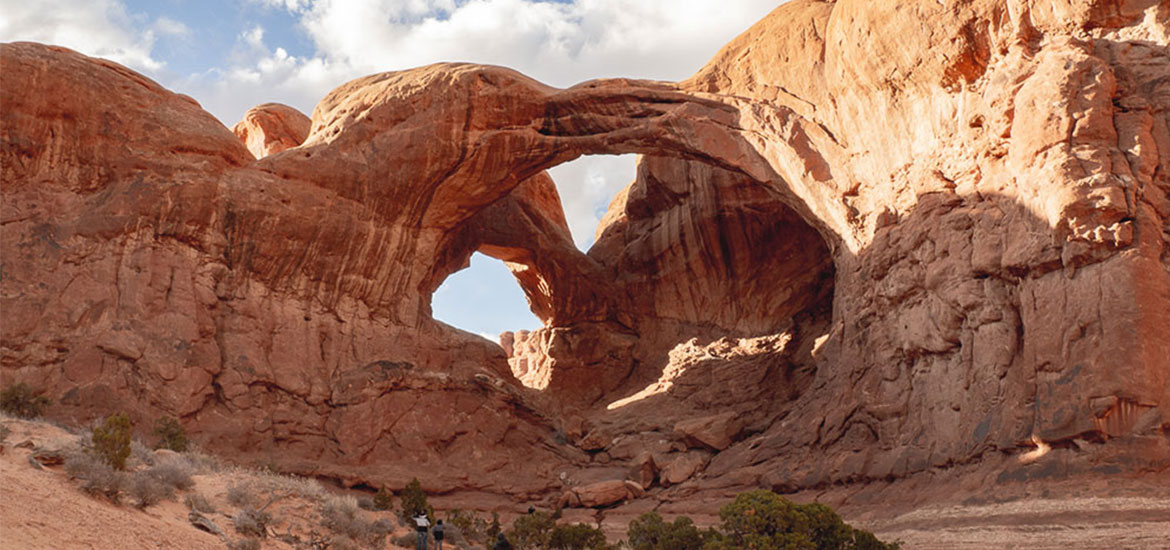 hiking arches national park